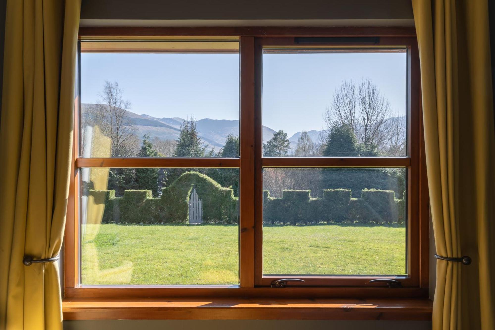 Mizpah Bed & Breakfast Near Ben Nevis Highlands Roybridge Buitenkant foto